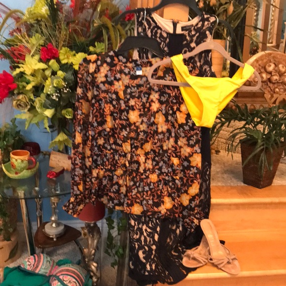 Ladies bundle - Picture 1 of 7